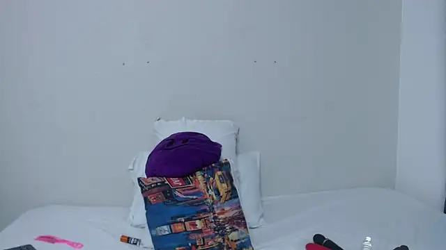 Nicol Love0 online show from 03.22.25