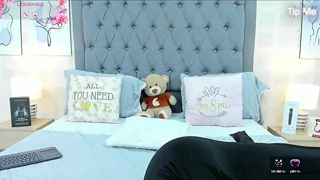 JoslinEvans online show from 02.01.25