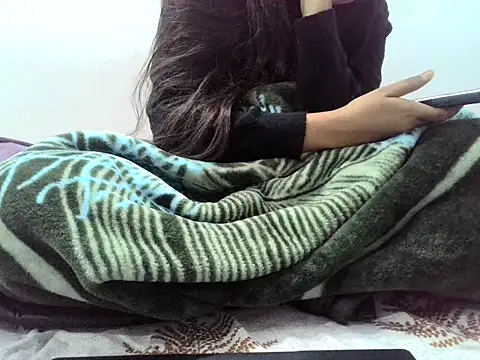 DOLL CUTY online show from 12.05.25