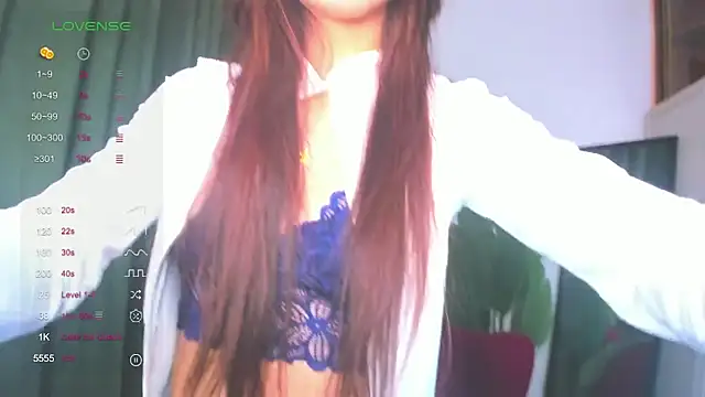 Snapshot of LizaTheButter chatting on 03.21.25 LizaTheButter online show from 03.21.25