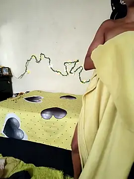 FreakySag 8888 online show from 12.01.25