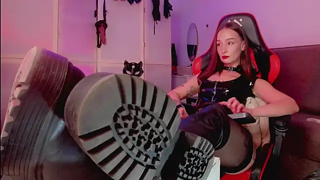 MarryTheBestCherry online show from 01.11.26