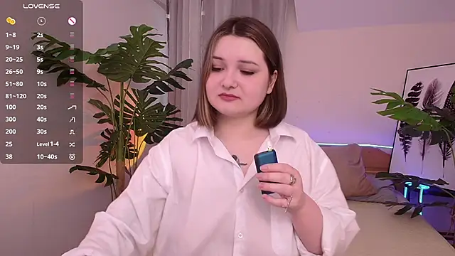 Alice Walters online show from 03.11.25