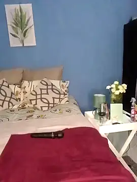 NunuBerry16 online show from 02.13.25