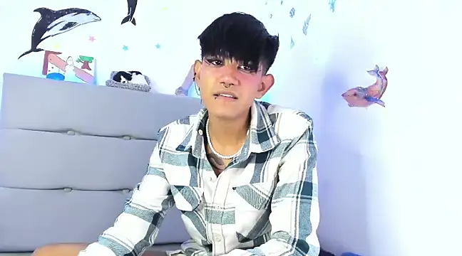 andrew uwu  online show from 12.07.24