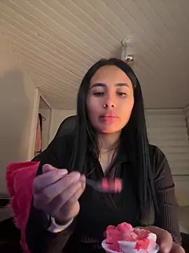 Anily Lovely online show from 09.11.25