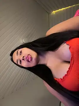 Anily Lovely online show from 12.02.25