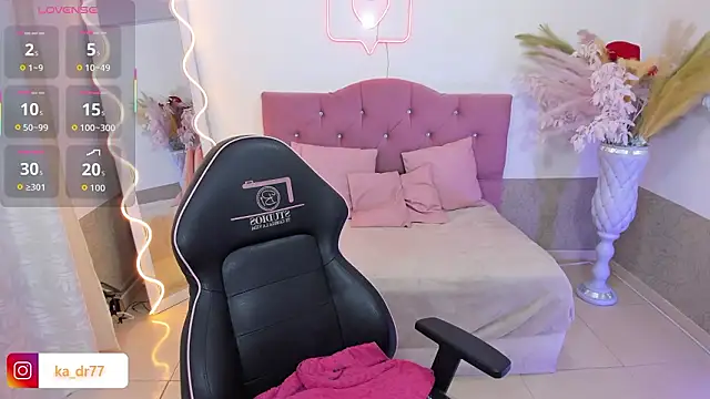 kendra tay online show from 03.25.26