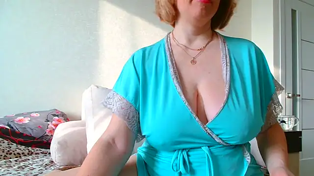 Brionia online show from 02.27.25