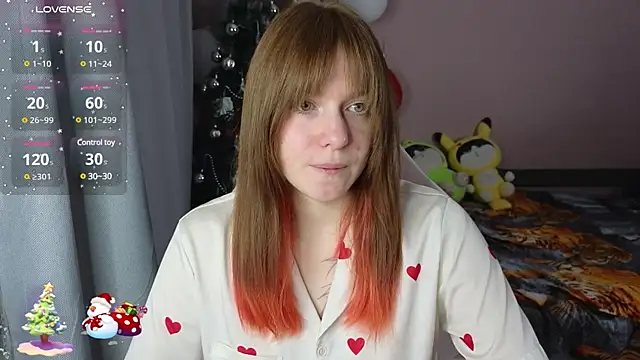 Snapshot of CassieJuice69 chatting on 01.05.25 CassieJuice69 online show from 01.05.25