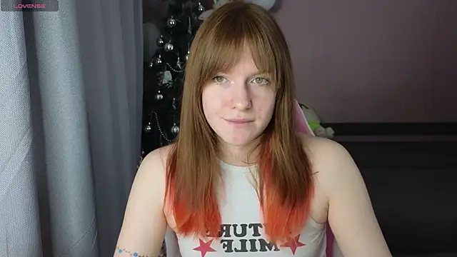 Snapshot of CassieJuice69 chatting on 01.07.25 CassieJuice69 online show from 01.07.25