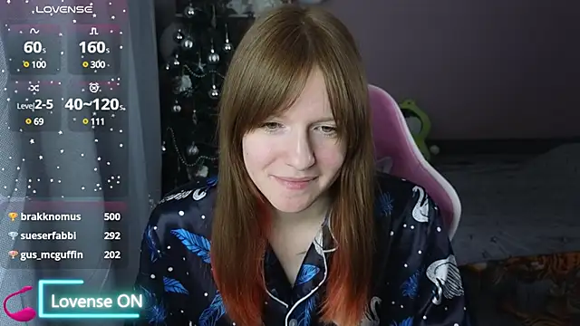 Snapshot of CassieJuice69 chatting on 02.08.25 CassieJuice69 online show from 02.08.25