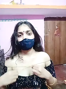 Snapshot of Cute-Simmi chatting on 01.07.25 Cute-Simmi online show from 01.07.25