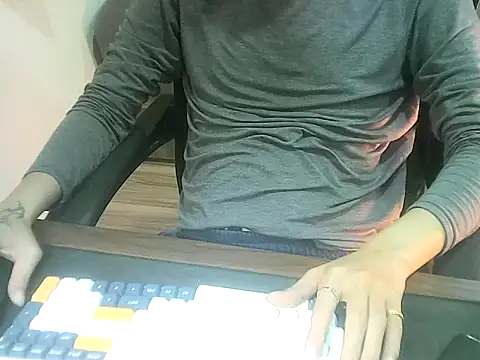 Snapshot of Ryan67533 chatting on 01.11.26 Ryan67533 online show from 01.11.26