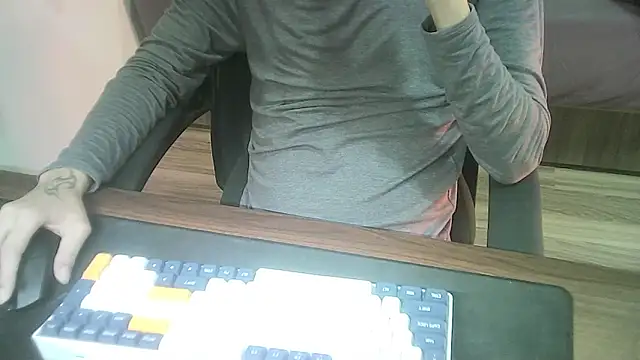 Snapshot of Ryan67533 chatting on 02.01.26 Ryan67533 online show from 02.01.26