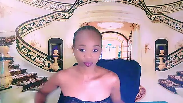 EbonyCreamy69 online show from 01.21.25