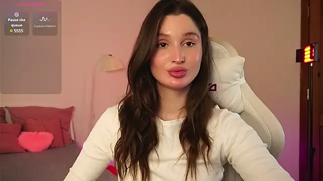 Snapshot of tender_babyy chatting on 02.27.25 tender babyy online show from 02.27.25