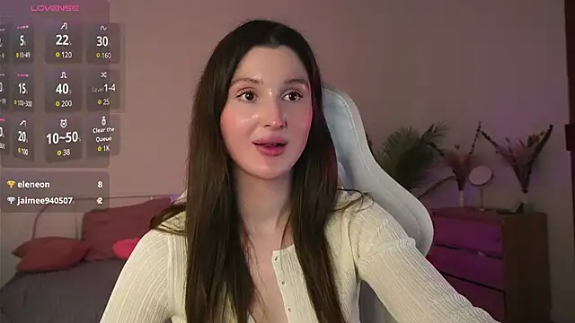 Snapshot of tender_babyy chatting on 03.09.25 tender babyy online show from 03.09.25