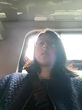 Snapshot of MirandaSingle chatting on 07.21.26 MirandaSingle online show from 07.21.26