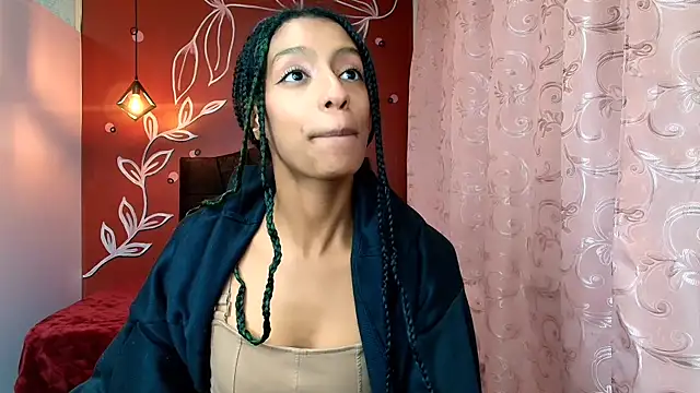 Zia Green online show from 01.06.25