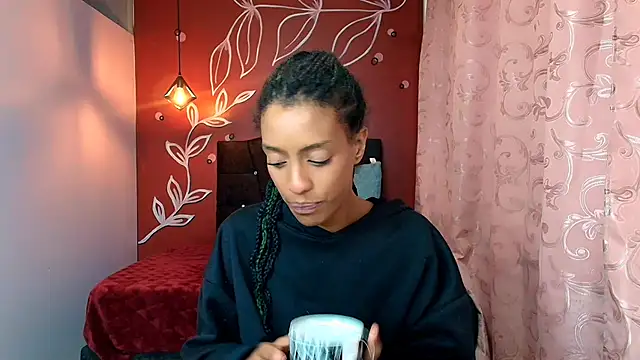 Zia Green online show from 01.07.25