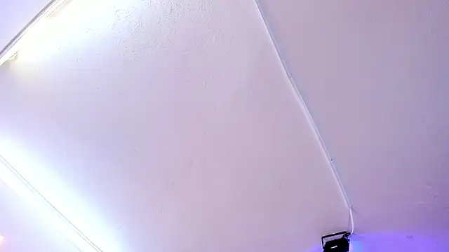 Amy Kiitty  online show from 11.23.25