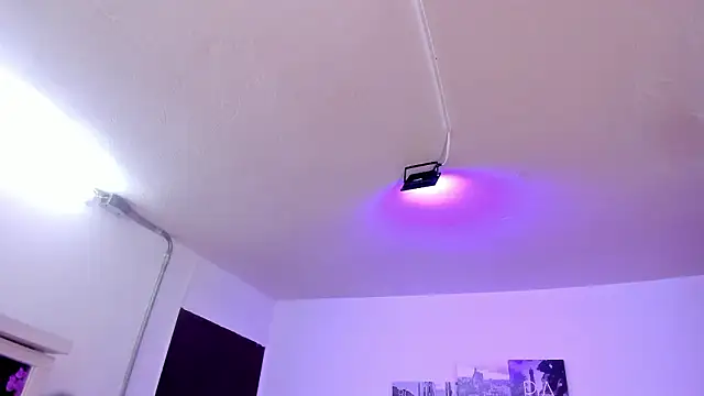 Amy Kiitty  online show from 02.03.26