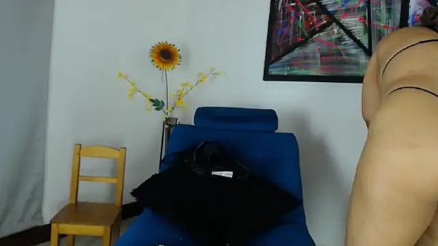 Iivana 19 online show from 03.19.25