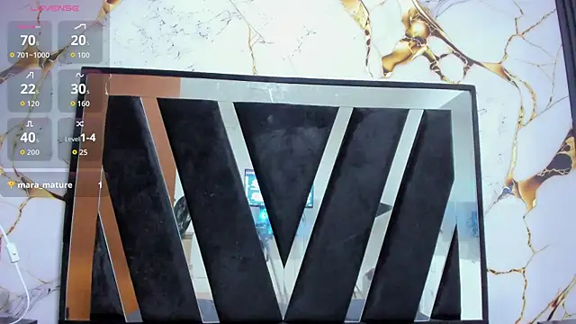 KarinaSimonz online show from 01.05.26