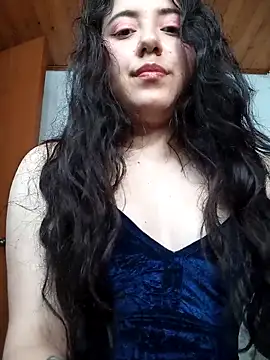 Emi chik online show from 12.17.25