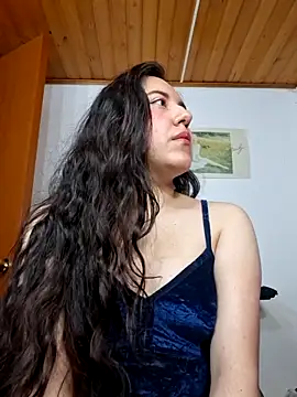 Emi chik online show from 03.11.26