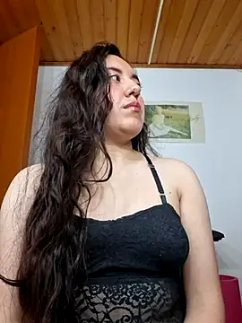 Emi chik online show from 04.23.26