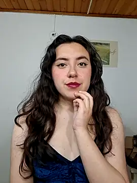 Emi chik online show from 08.05.26