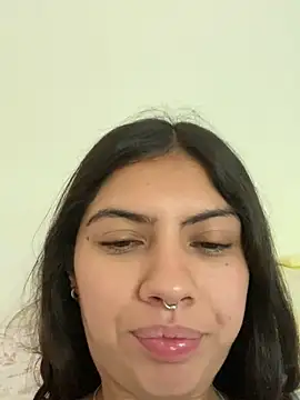 Snapshot of Argentiiniita chatting on 12.30.24 Argentiiniita online show from 12.30.24