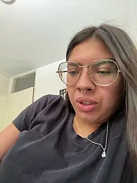 Snapshot of Argentiiniita chatting on 01.10.25 Argentiiniita online show from 01.10.25