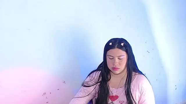 April sexycurvi online show from 10.12.25