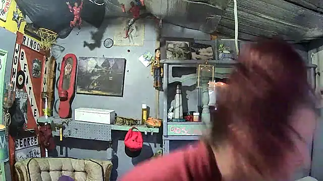 Snapshot of Fantasymaid80 chatting on 10.28.25 Fantasymaid80 online show from 10.28.25