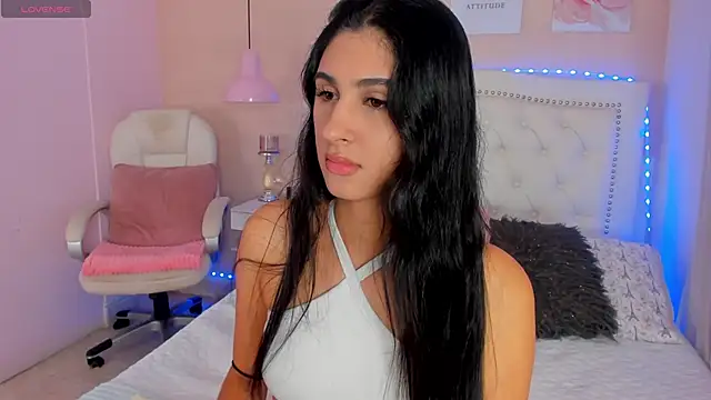 Snapshot of Ashley_Evans18 chatting on 01.22.25 Ashley Evans18 online show from 01.22.25