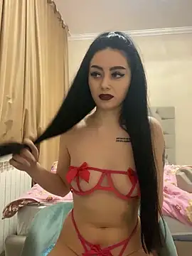 Snapshot of Gya_Rue chatting on 02.15.25 Gya Rue online show from 02.15.25