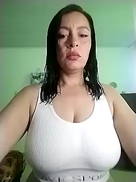 hailey85 online show from 11.22.25