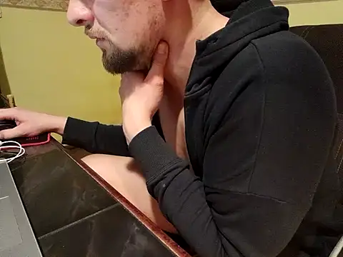 Snapshot of Regularfucker28 chatting on 02.20.25 Regularfucker28 online show from 02.20.25