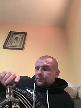 Snapshot of Regularfucker28 chatting on 03.18.26 Regularfucker28 online show from 03.18.26