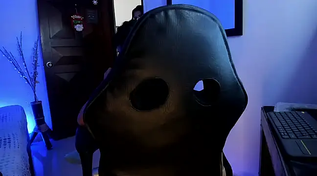 eva ashford online show from 12.05.24