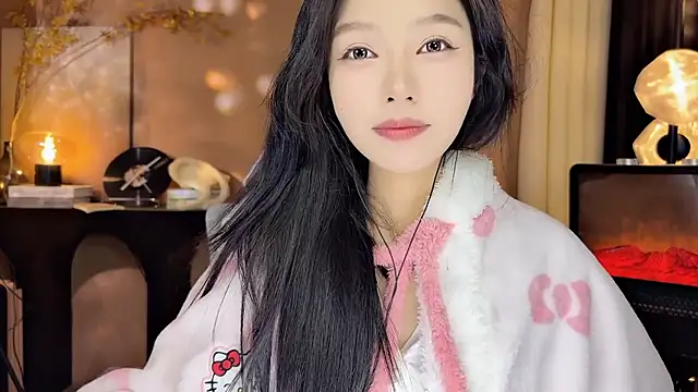xiaodaibabyy online show from 12.20.24