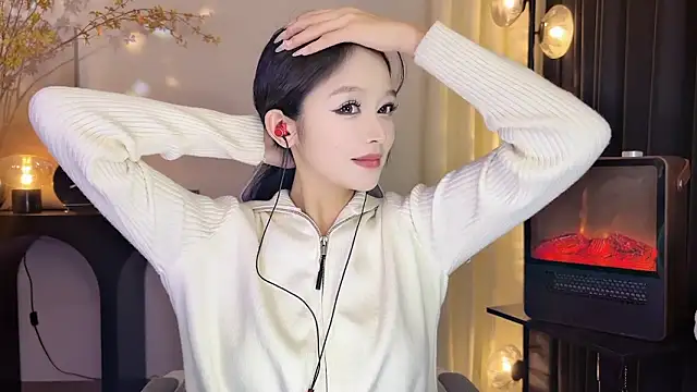 xiaodaibabyy online show from 12.22.24