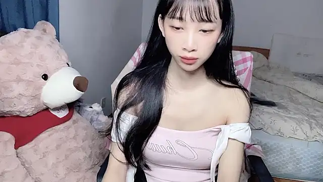 Lili-2 online show from 09.30.25