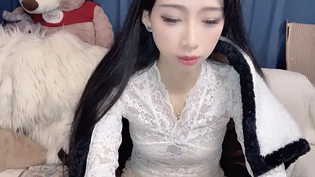 Lili-2 online show from 01.19.26