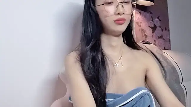 Lili-2 online show from 05.19.26