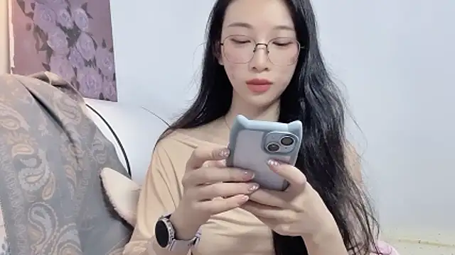 Lili-2 online show from 05.26.26