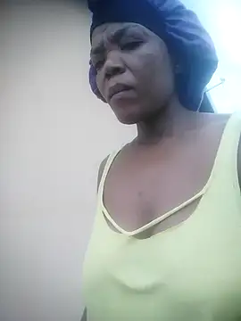 Snapshot of Feathergal69_ chatting on 12.08.24 Feathergal69 online show from 12.08.24